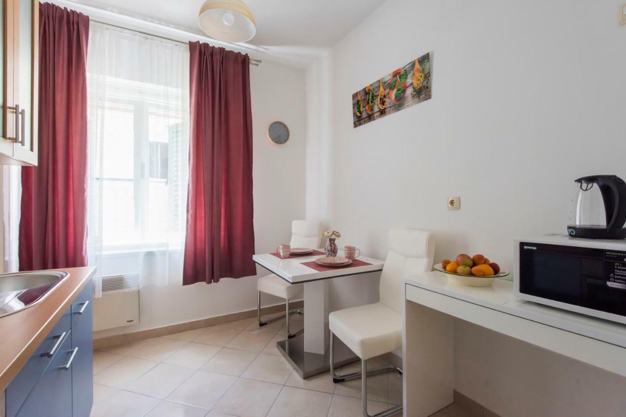 T&M Apartment With Parking In The Old Town Zadar Dış mekan fotoğraf